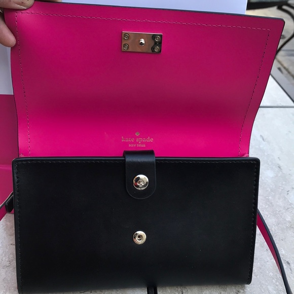 **LAST ONE** Kate Spade Crossbody Bag 🖤💖🖤💖 - Picture 6 of 8